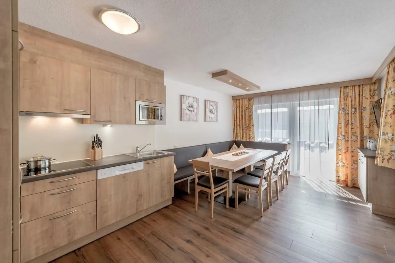 Ferienhaus Apart Sonnzeit Sölden