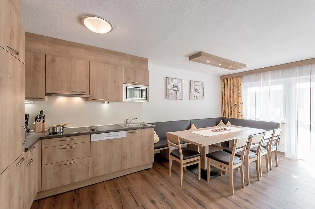 Ferienhaus Apart Sonnzeit Sölden Österrike