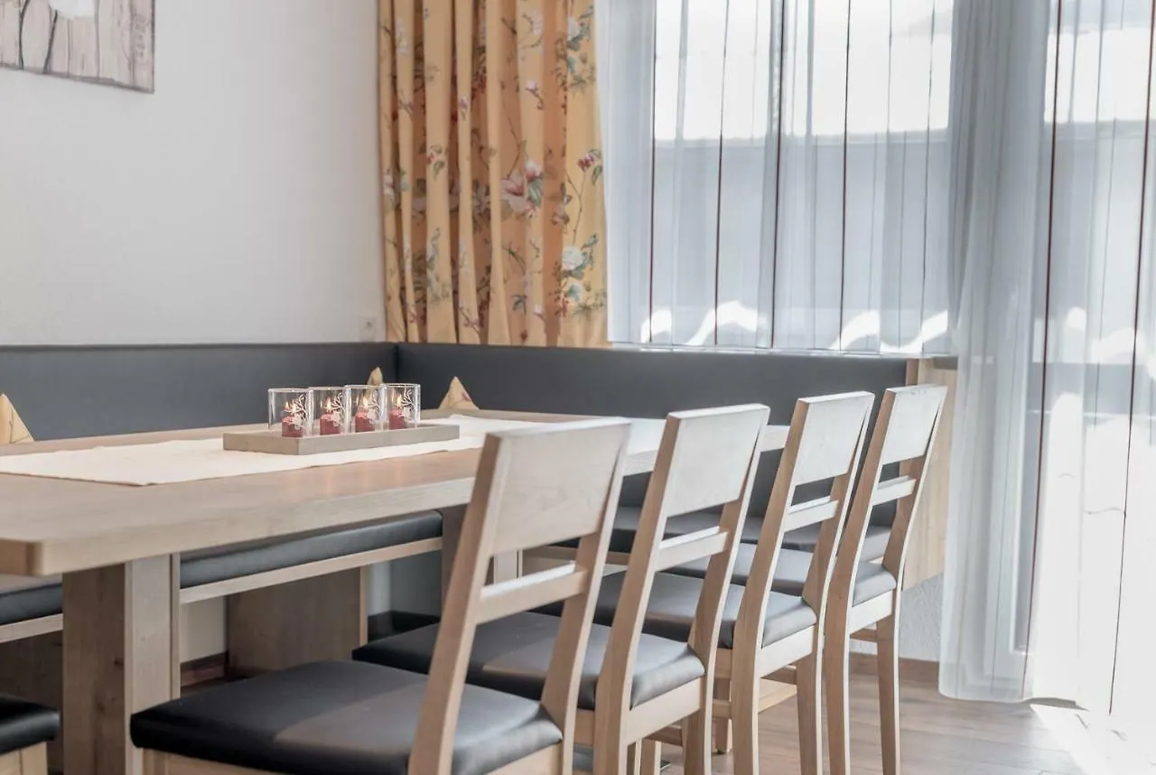Ferienhaus Apart Sonnzeit Sölden Semesterbostad